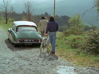 顺从的少女们1977